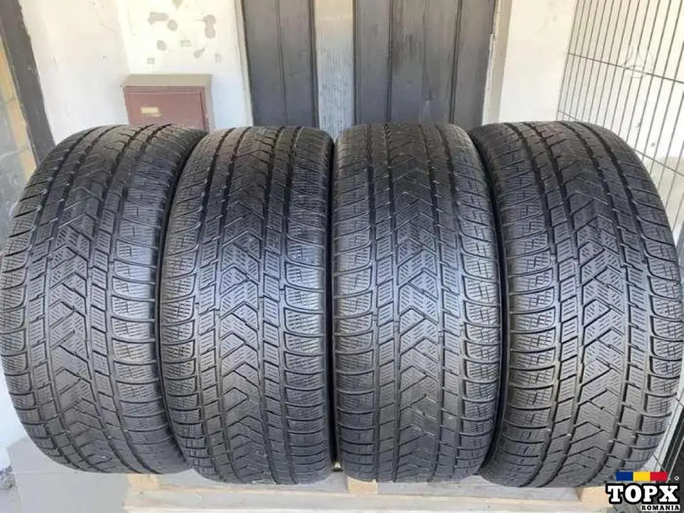 Pirelli SCORPION WINTER XL 285/45 R21 113W