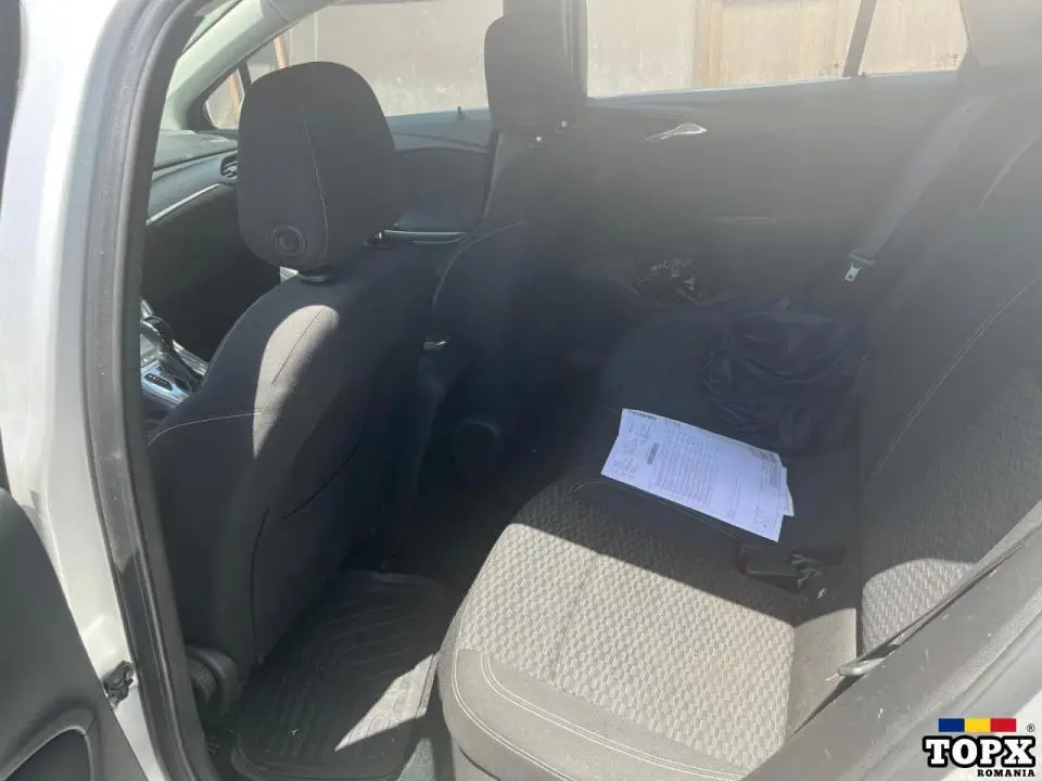 Dezmembrez Opel Astra K 2017 1.6 cdti 136cp B16DTH - 10