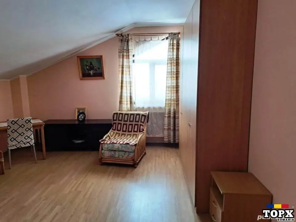 Birouri-spatii comerciale D+P+1+M 600mp construit