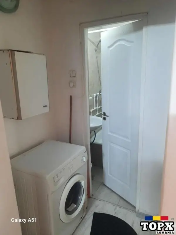 Garsonieră de închiriat