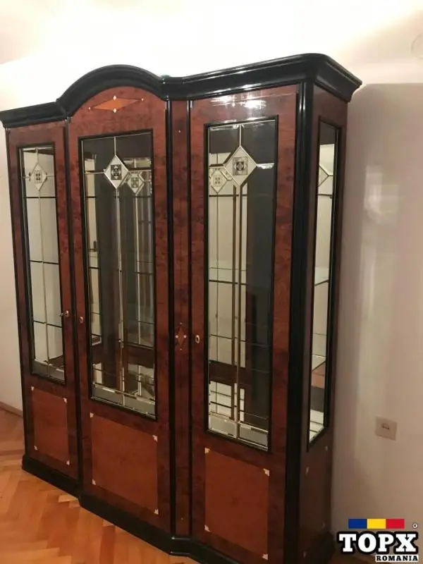 Dormitor + Vitrina living