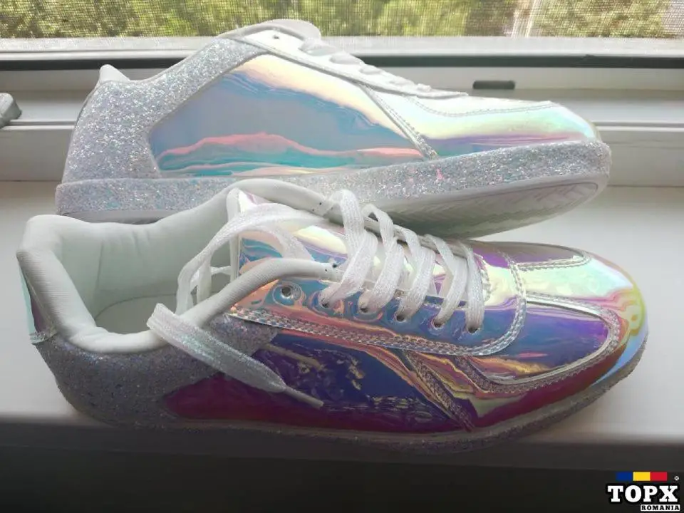 Adidasi deosebiti, nr 41 - 5