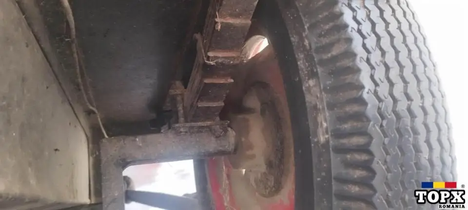 Vand remorca suspensie foi de arc