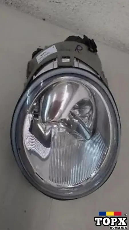 vând far dreapta VOLKSWAGEN Beetle