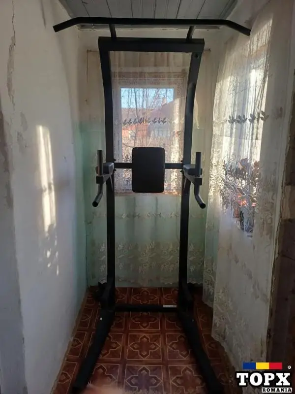 Cadru multifuncțional pentru tracțiuni.