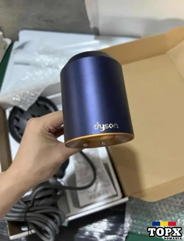 Feonul Dyson + bonus 5 Accesorii