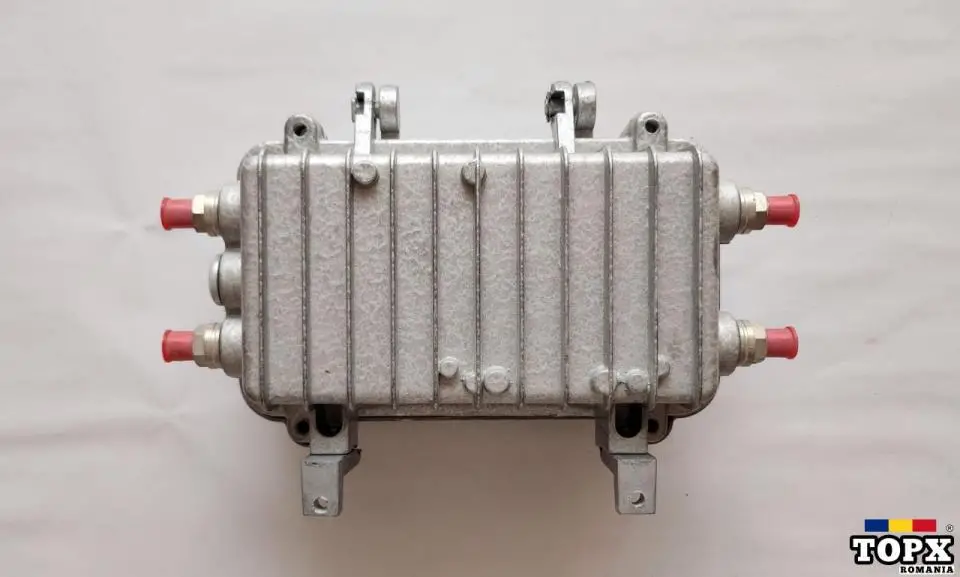 Amplificator de semnal TV prin cablu bidirecțional CATV - 220V/60V