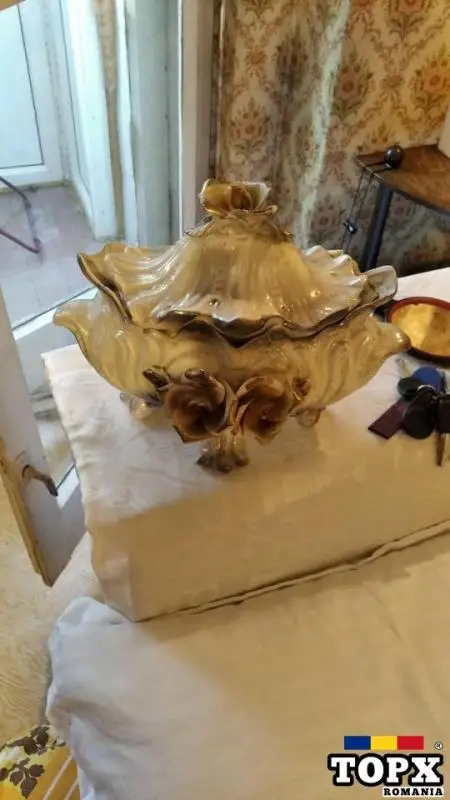 Vând statuete abanos oglinda venețiană și bibelouri mari - 7