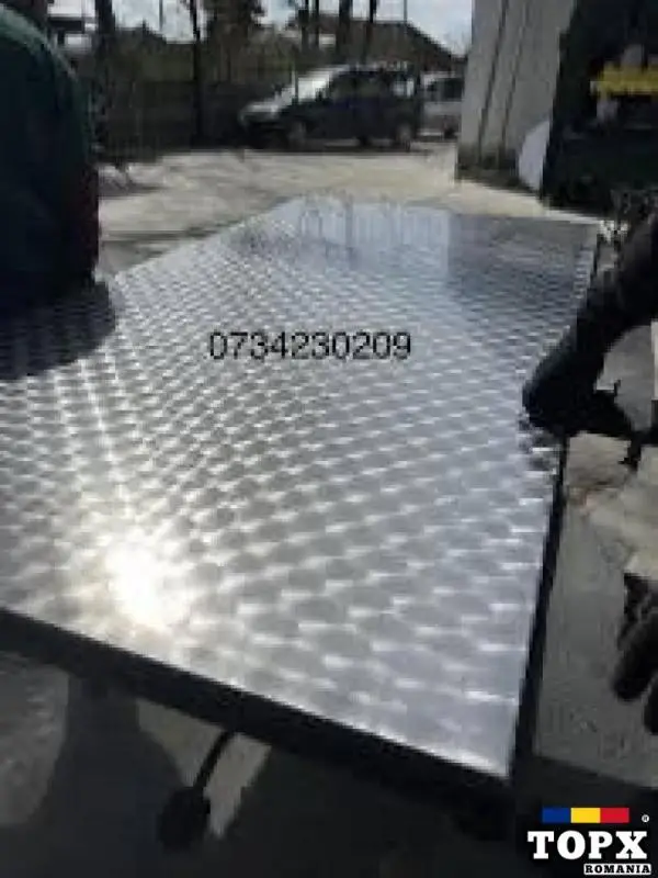 Tabla de inox rozetata