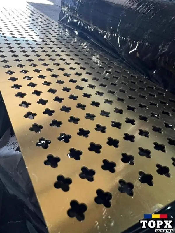 Tabla de alama perforata