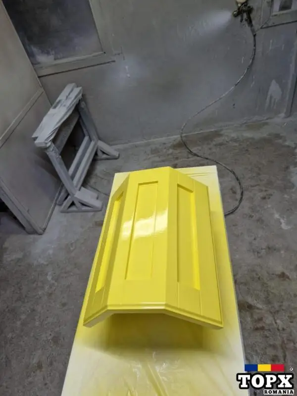 Fronturi MDF Vopsite+sticlă