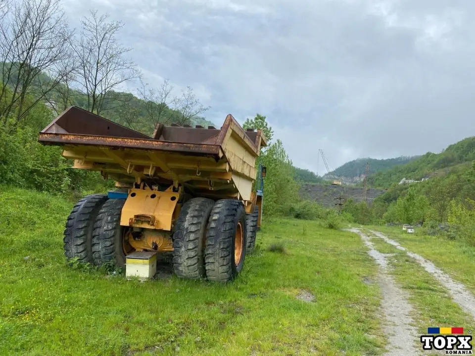 AUTOBASCULANTA BELAZ