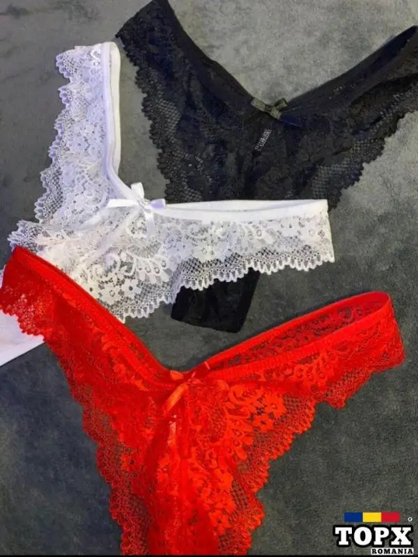 Chiloti / bikini / tanga purtati