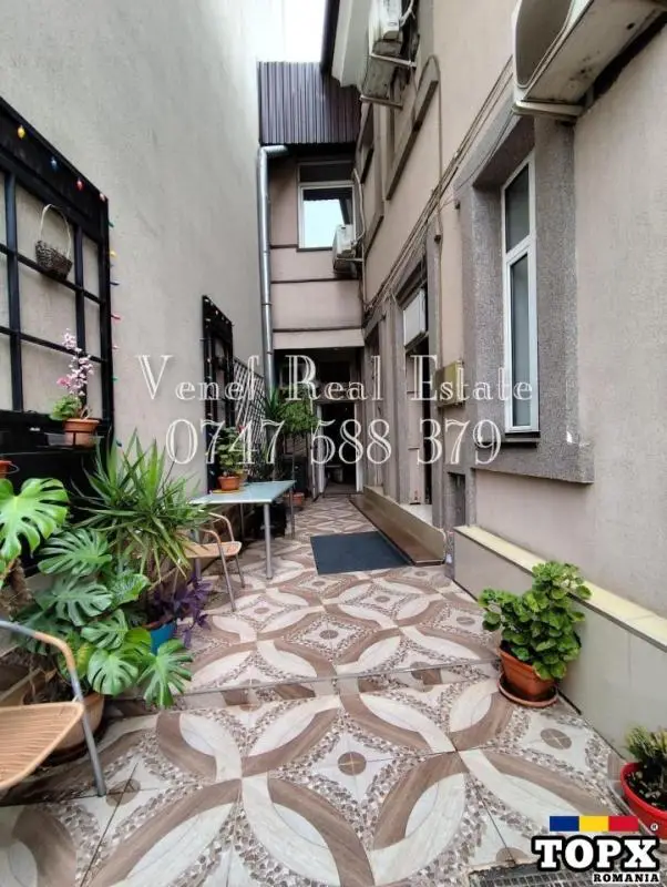 Vila 8 Camere 375 mp 2 apartamente separate Stefan cel Mare Vasile Lascar 0% Comision cumpărător