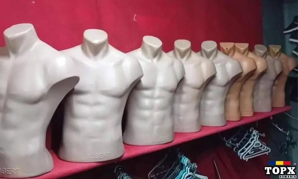 Manechini bărbat plastic