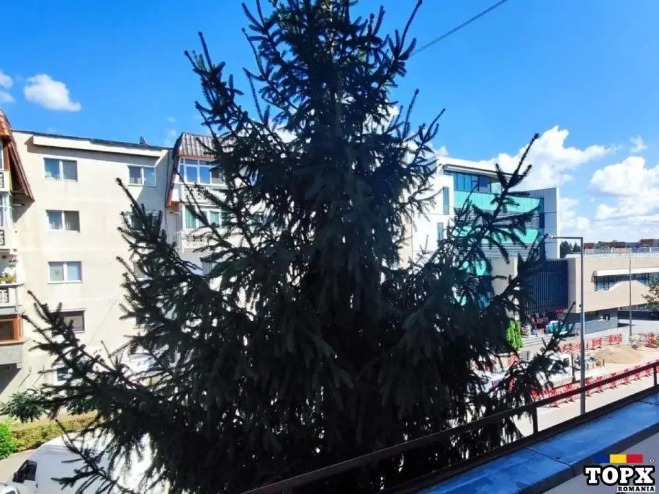 Inchiriez Ap 3 camere, Decomandat, Ultracentral, Campina, Prahova