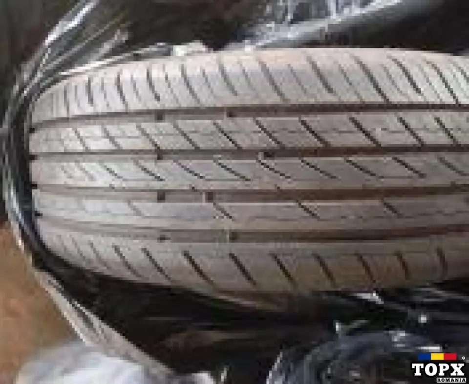 Aproape noi folosite fara petice fara alte defecte