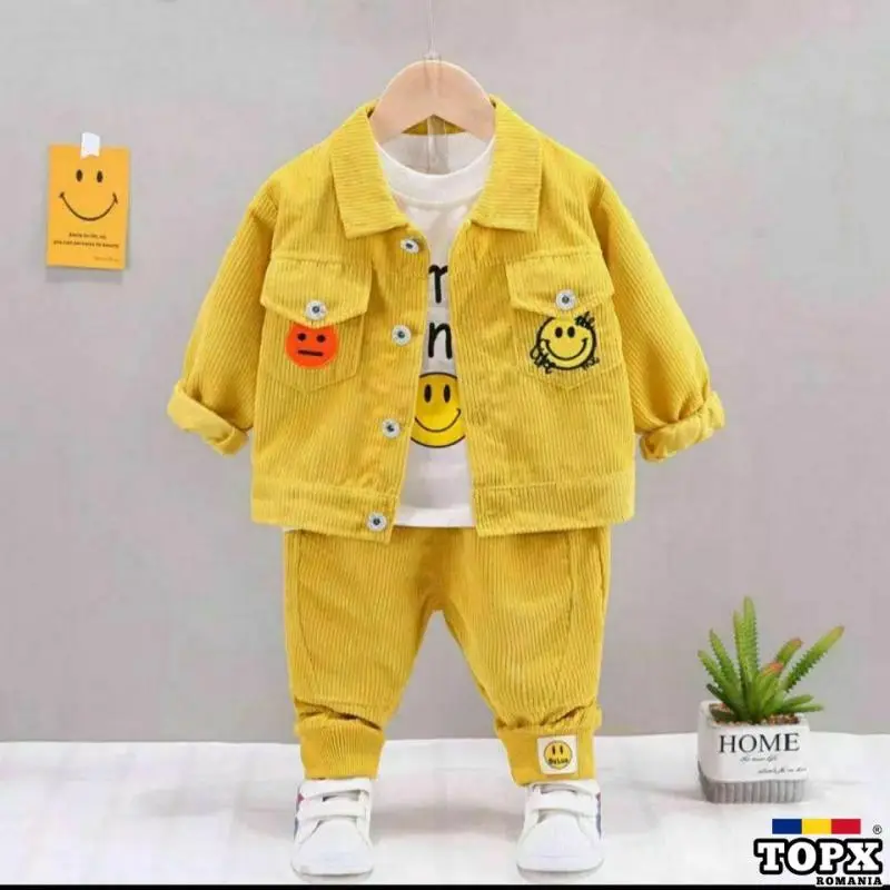Compleu baieti din catifea