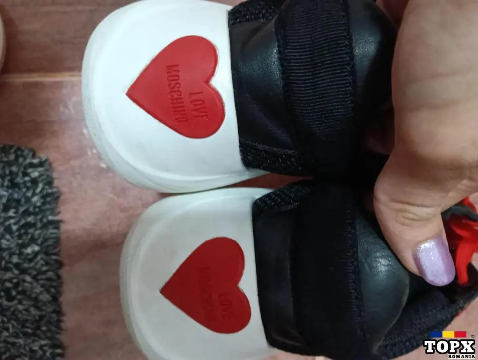 Adidași Moschino mărimea 38 - 2