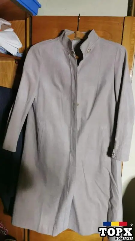 Haină damă vintage (epoca de aur), stare buna