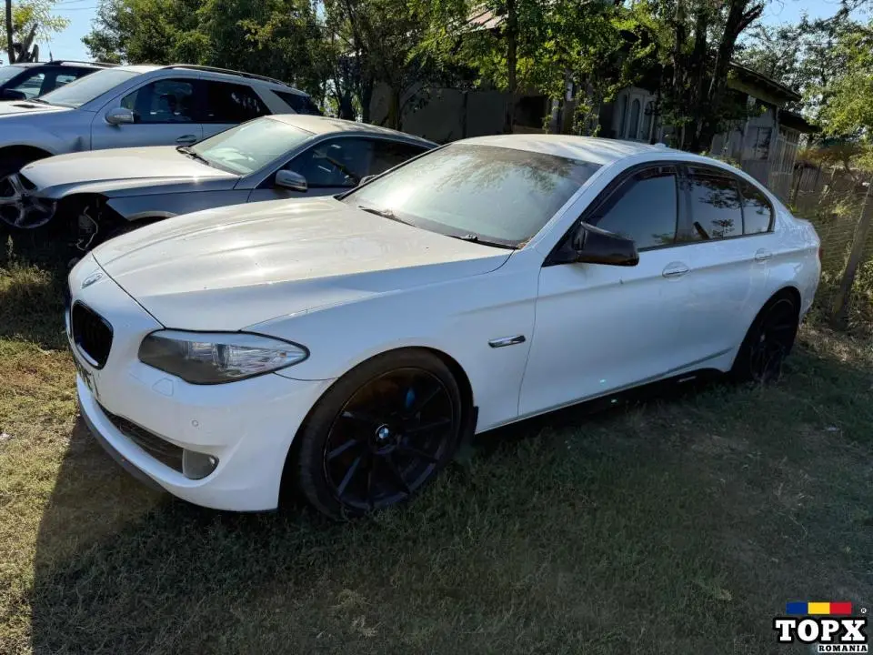 Dezmembrez bmw f10 motoare 3L si 2L motorina