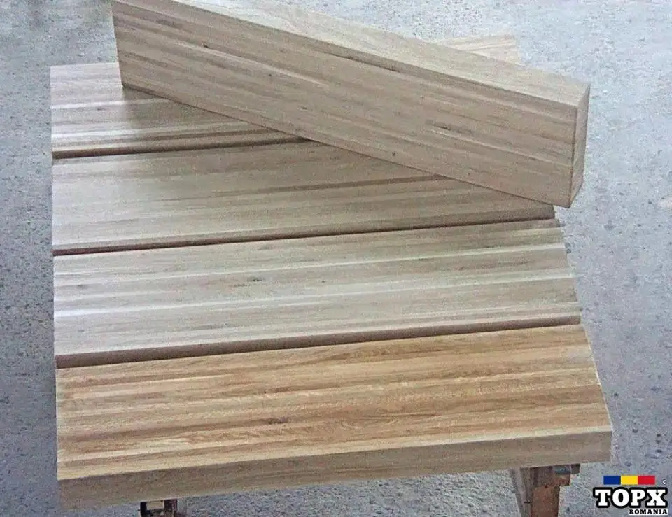 Trepte lemn 4x30cm din stejar stratificat cu lamela continua