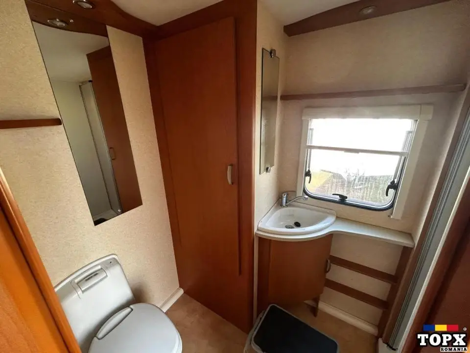 Rulotă Bă în leu seria 5 2008