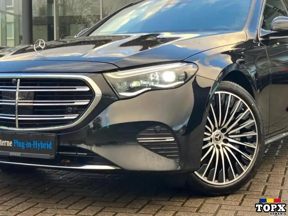 Mercedes-Benz E-Class Hybrid 2025