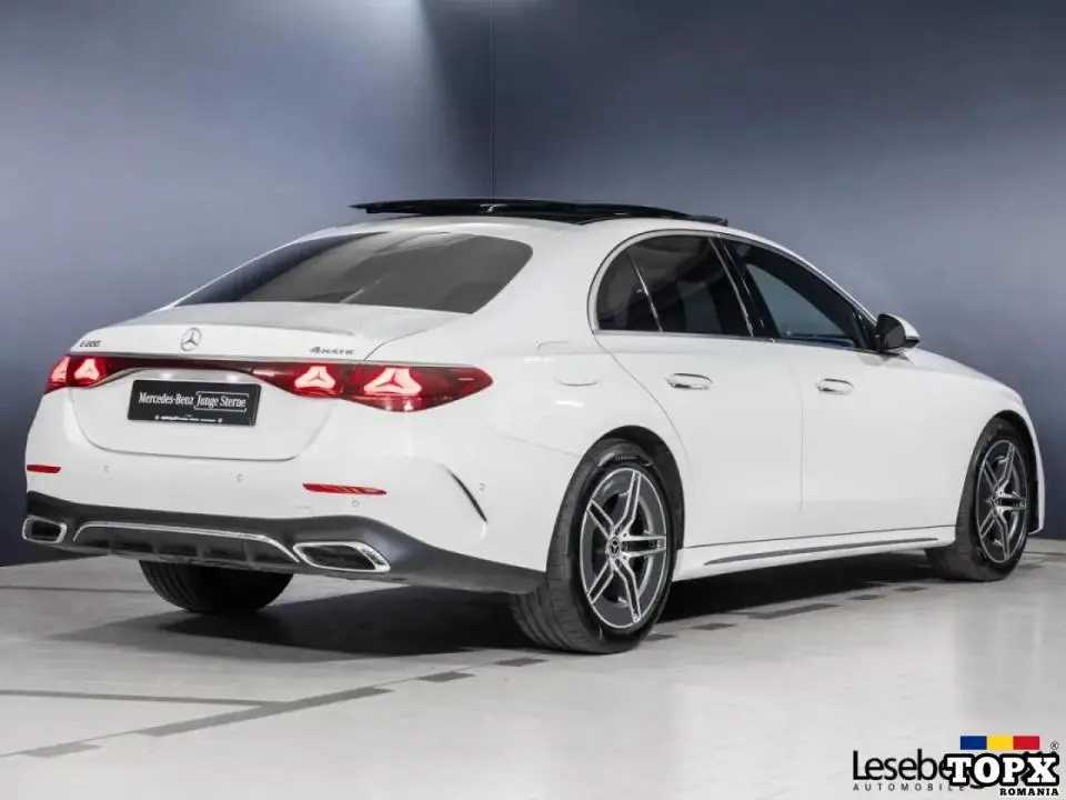 Mercedes-Benz E-Class Benzina 2023 Leasing Auto