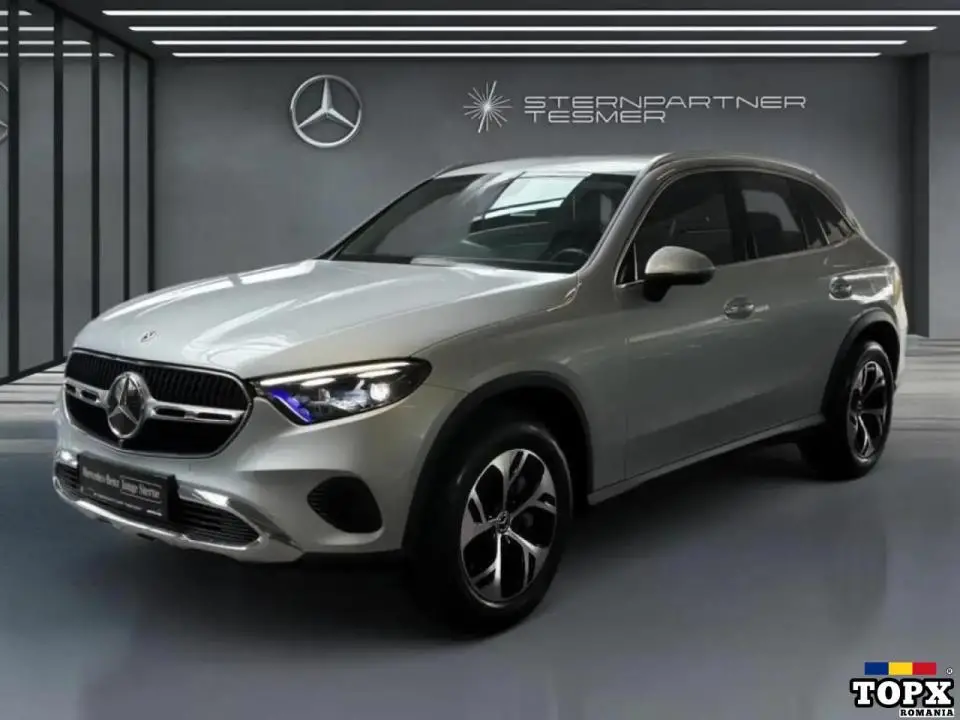 Mercedes-Benz GLC 300 Hybrid 2024