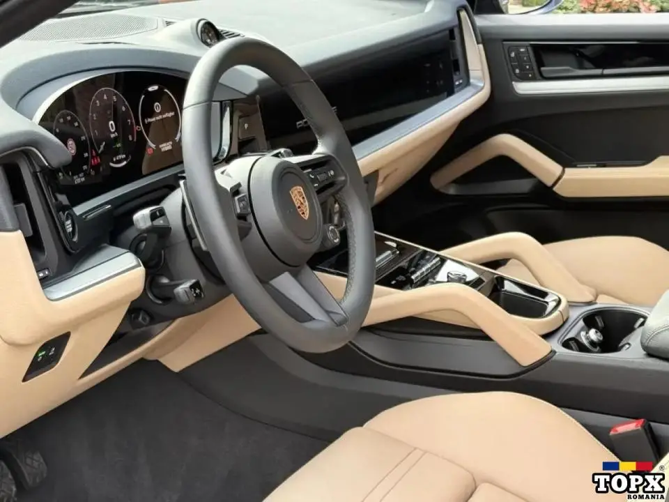 Porsche Cayenne Hybrid 2025