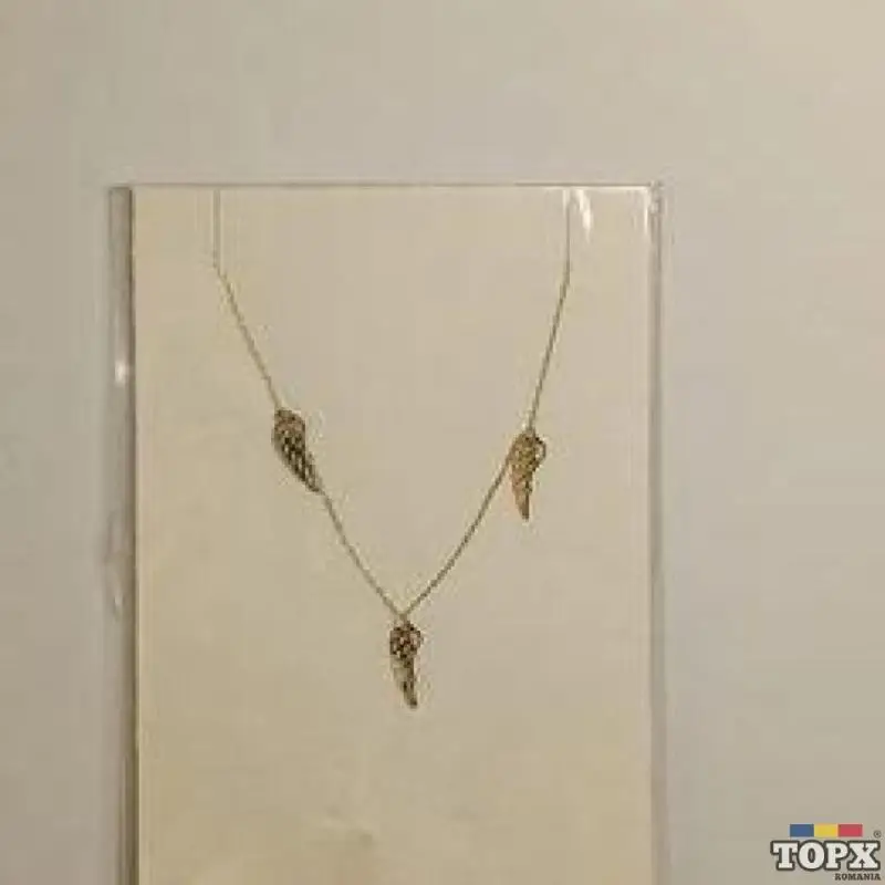 Lantisor cu pandantiv 3 aripi de inger din aur galben 14K