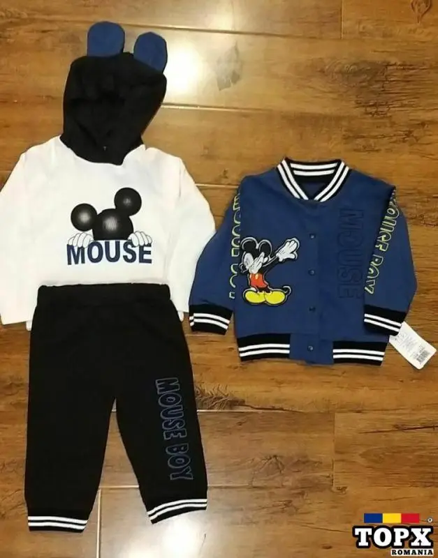 Compleu superb băieți