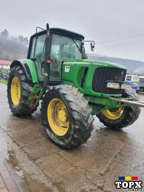 Dezmembram tractor John Deere 6930