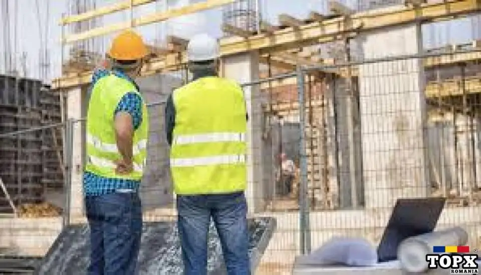 Angajam muncitori necalificati in constructii