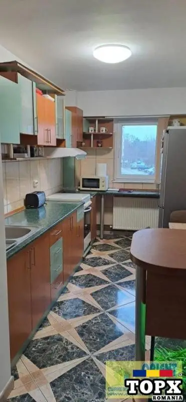 Tomis Nord, decomandat, 2 camere, gaze, mobilat, inchirieri Constanta