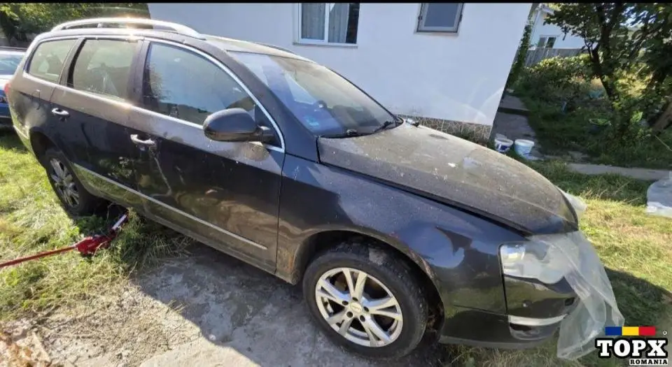 Dezmembrez VW Passat B6