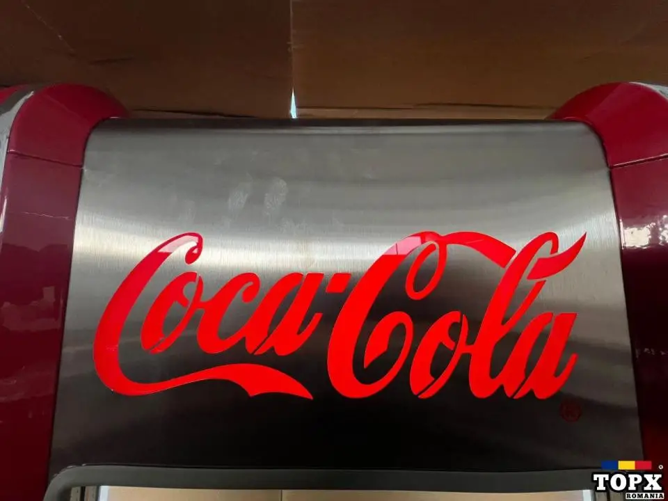 Vand usa de frigider CocaCola