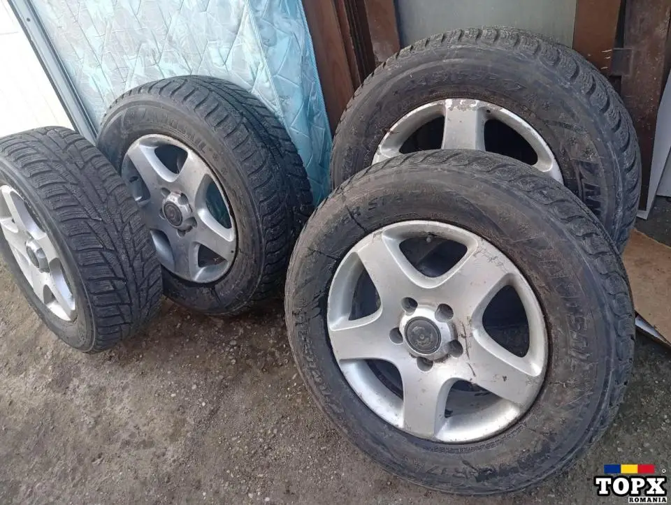 Vând genți de Tuareg