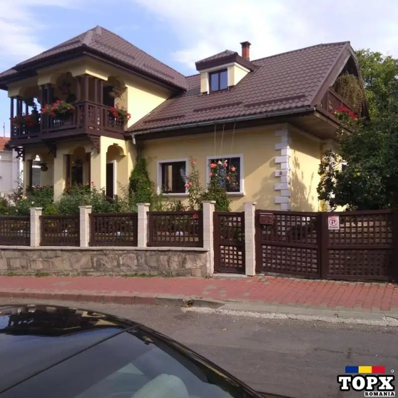 Termoizolații imobile în mai multe judete