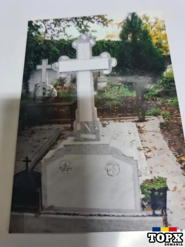 Loc de veci Cimitirul Bellu 2x3=6 m²
