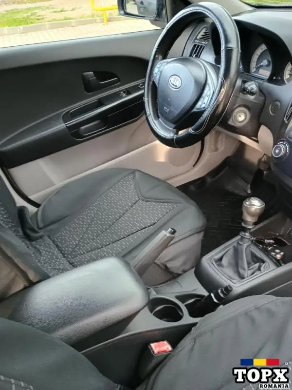 Vand Kia Ceed  Benzina + GPL