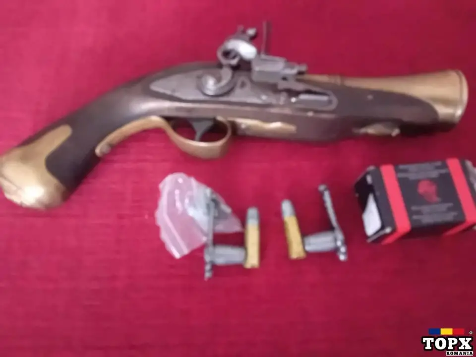 replica pistol trabuco