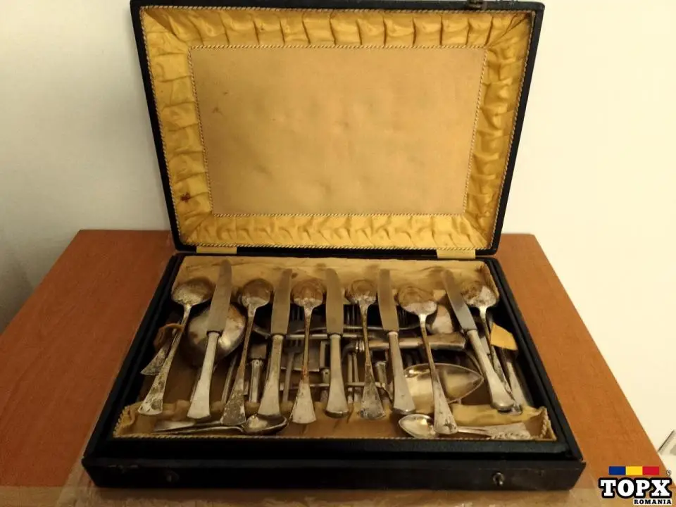 Serviciu masiv, argint  (complet pentru 6 pers.).