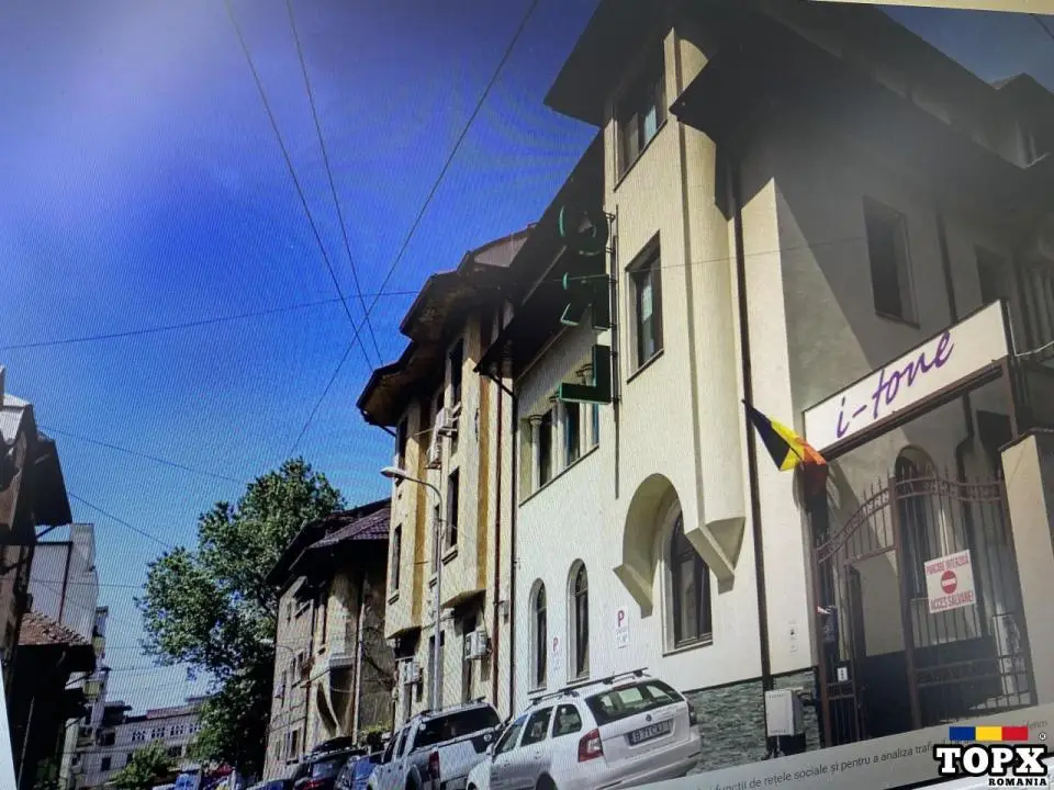 Clinica Urechii I-Tone, angajeaza secretara (receptionista)