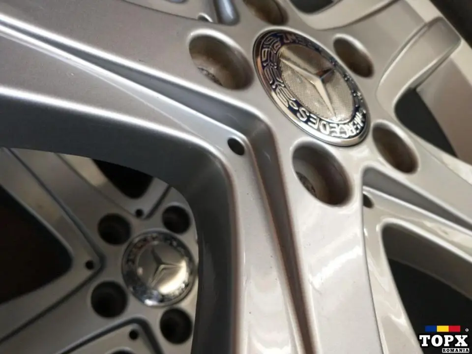 Capace Mercedes jante aliaj cu diametrul de 75 mm - 3