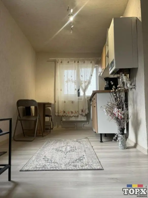 Închiriez casa regim hotelier