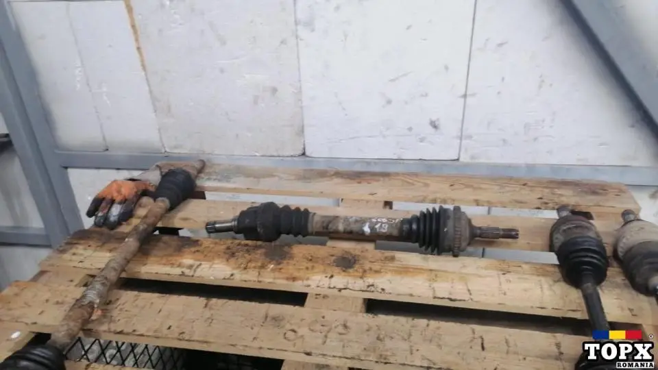 PLANETARA STANGA PEUGEOT 206 1.9 DIESEL COD MOTOR WJY