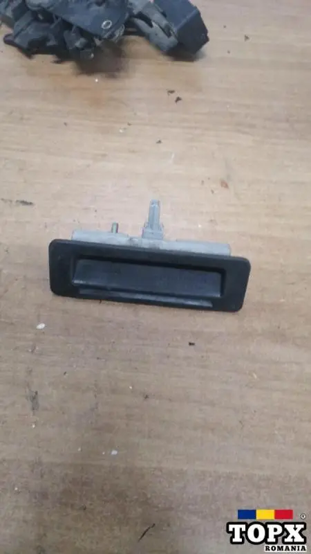 Clapeta deschidere portbagaj haion Opel Vectra