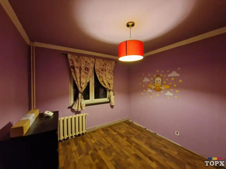 Inchiriere apartament cu 3